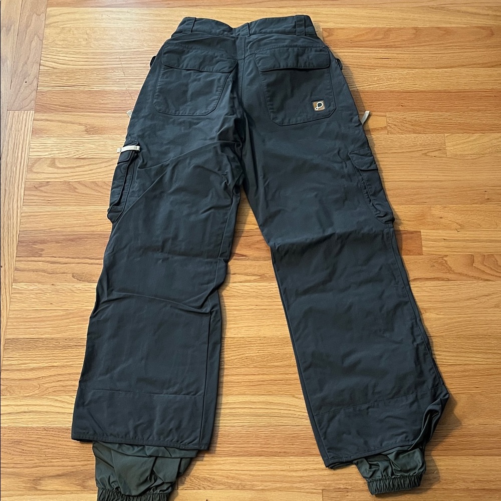 Burton Women’s Snow Dark Cargo Pants - Picture 3 of 3
